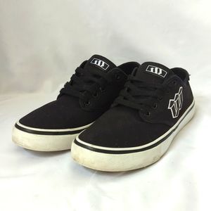 World Industries Wallie Skate Sneakers